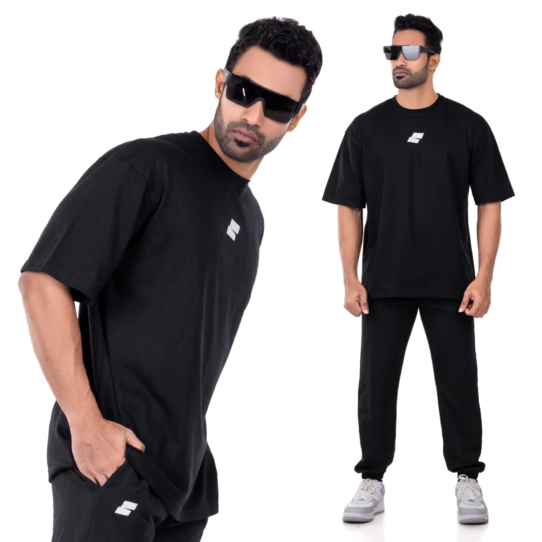 Classy Logo Oversized T-shirt Men – Black